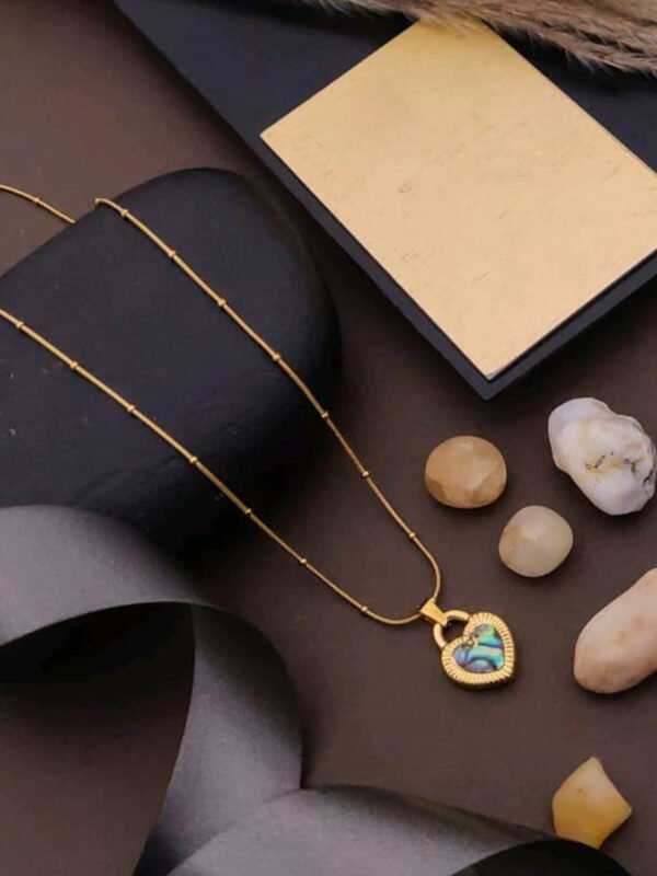 Elegant Heart Pendant