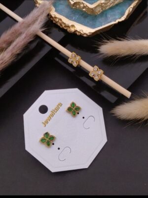 Eterna Shine Studs